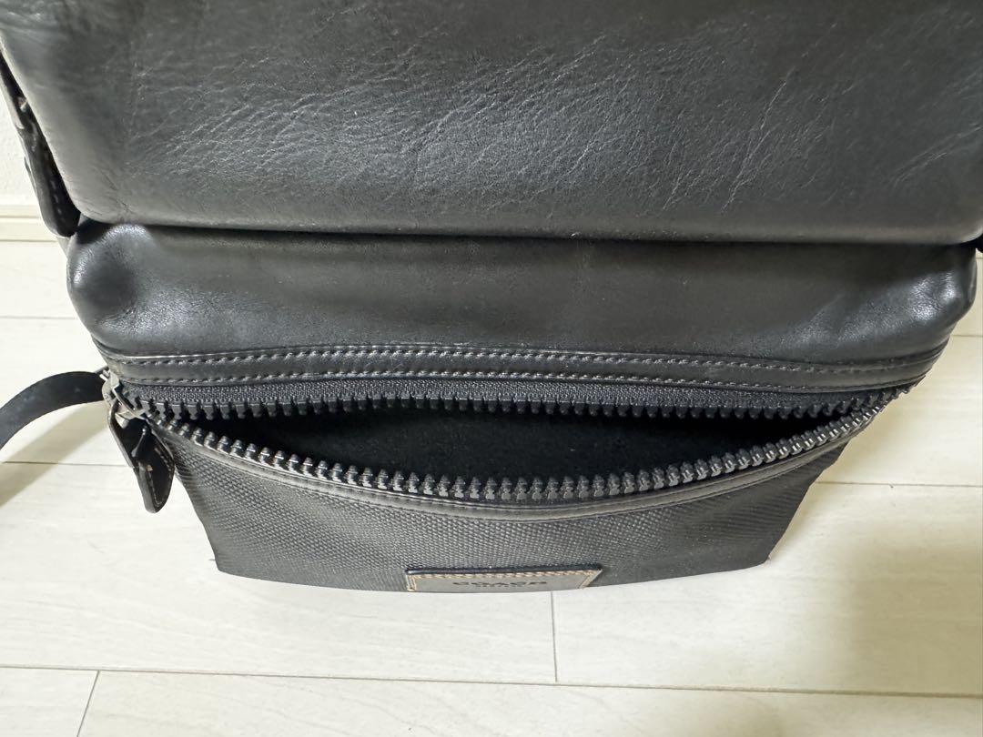 COACH 黒 レザー リュック・バックパック