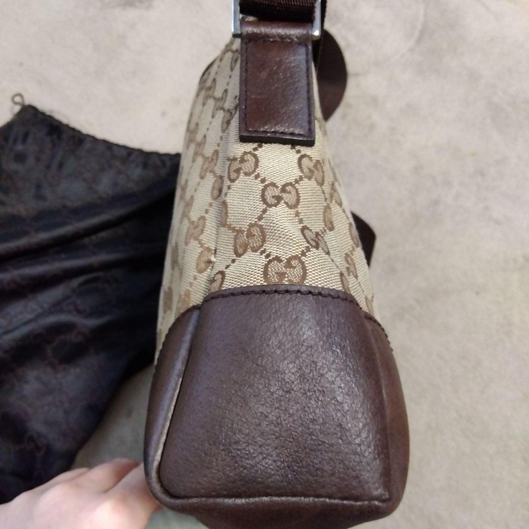 GUCCI ショルダーバッグ GUCCI ショルダーバッグ