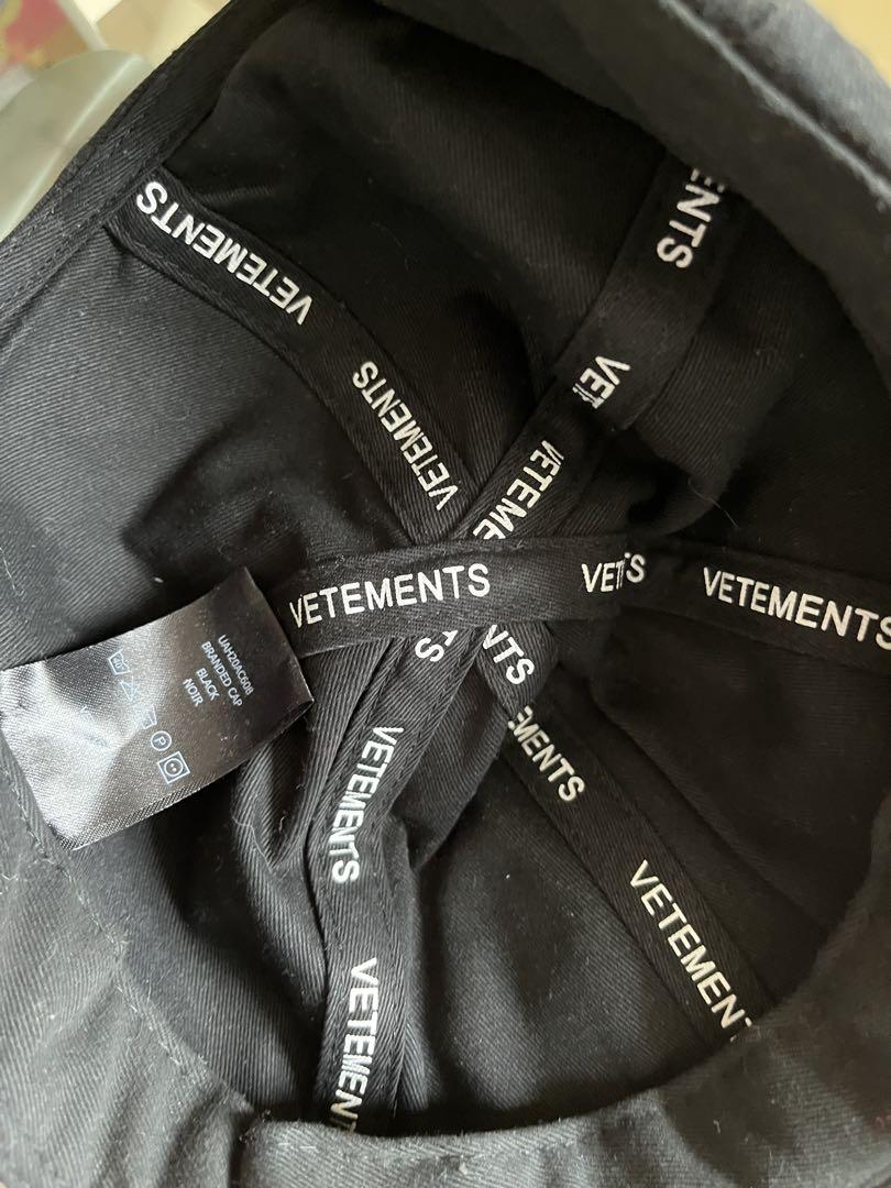 VETEMENTS カラフルキャップ　ヴェトモン