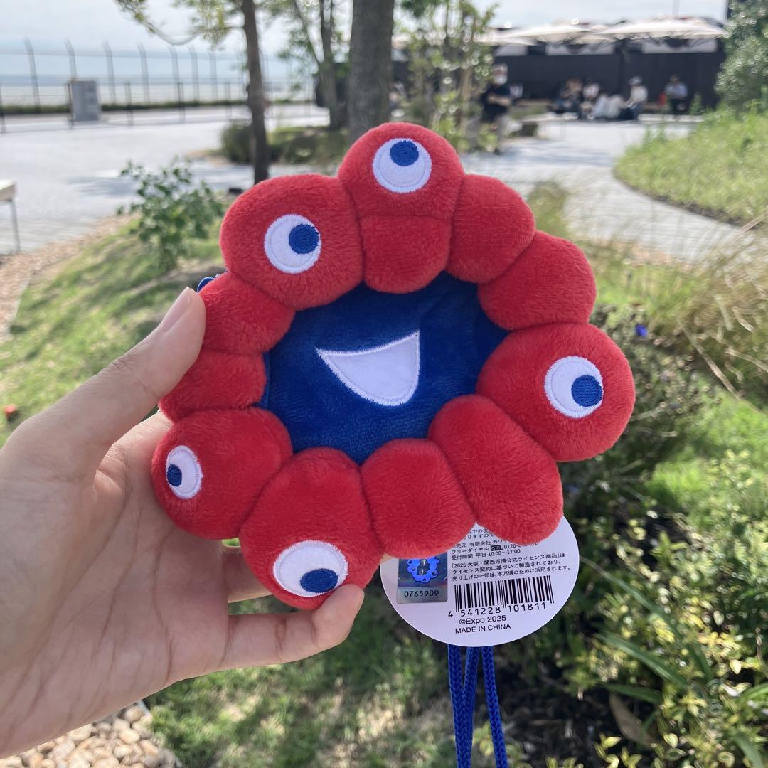 大人気新作 新品】大阪万博会場限定 ミャクミャクぬいぐるみポシェット ぬいぐるみ・マスコット