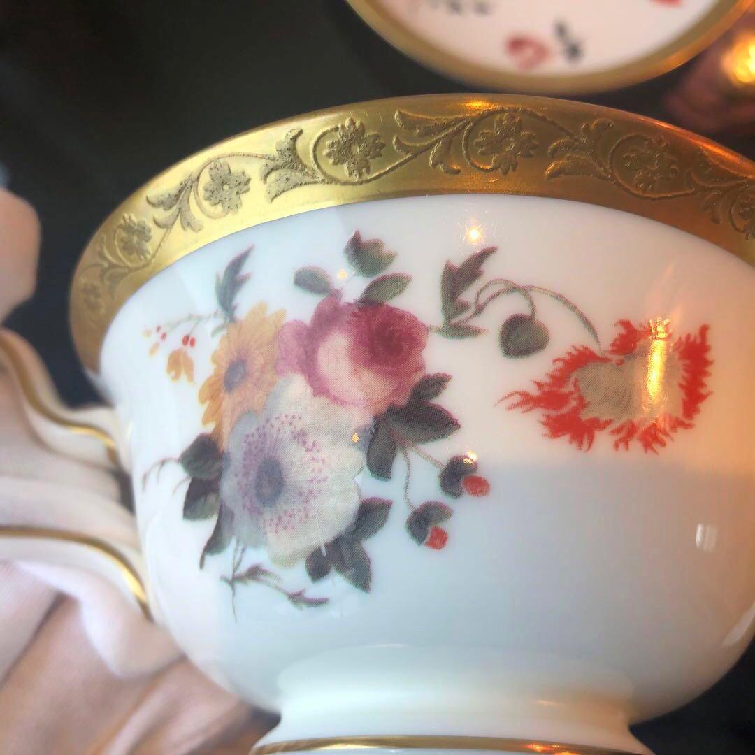 フローラルゴールドカップ