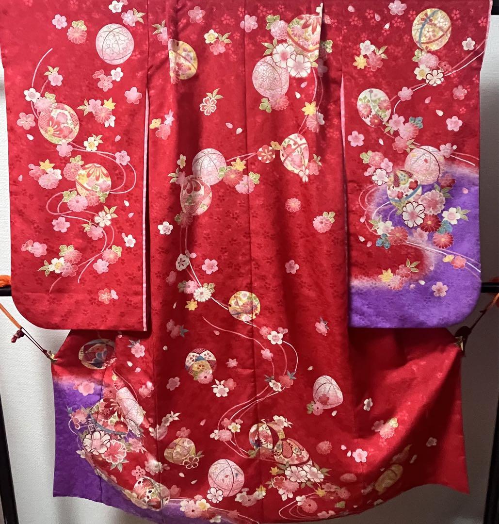 子供の振袖　着物　七五三