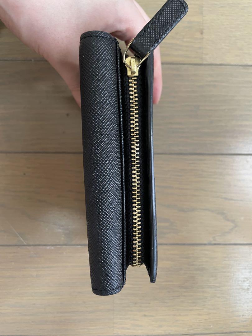 アニエスべー　三つ折り財布