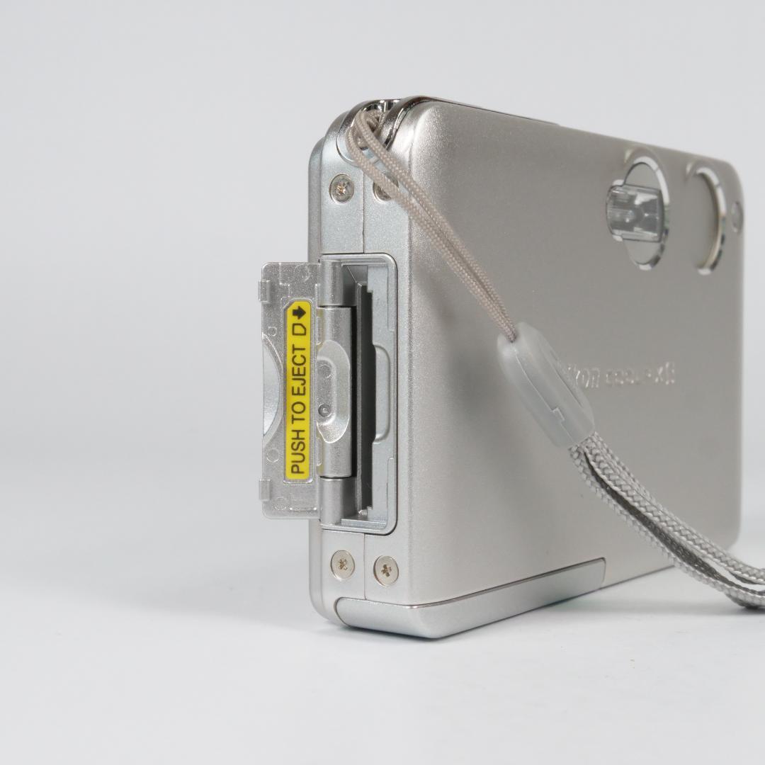 ほぼ新品✨Nikon ニコン COOLPIX S3 コンパクトデジタルカメラ