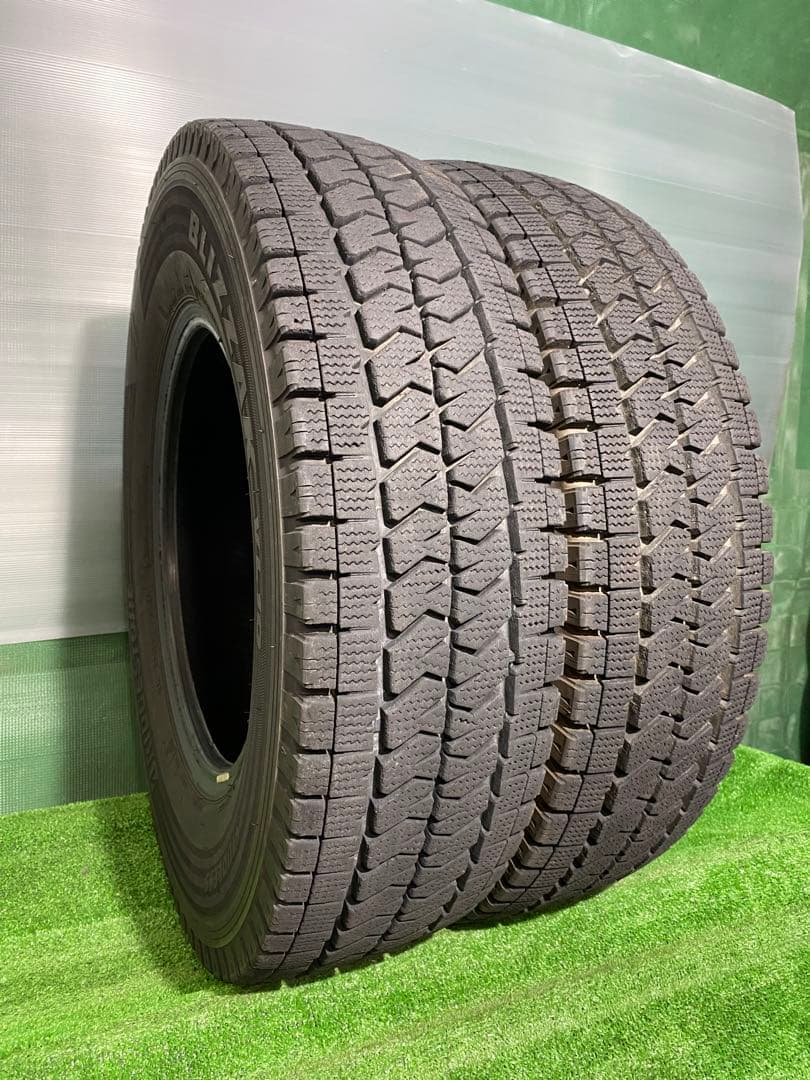 195/80R15 BRIDGESTONE BLIZZAK VL10 23年 スタッドレス 195/80R15 107