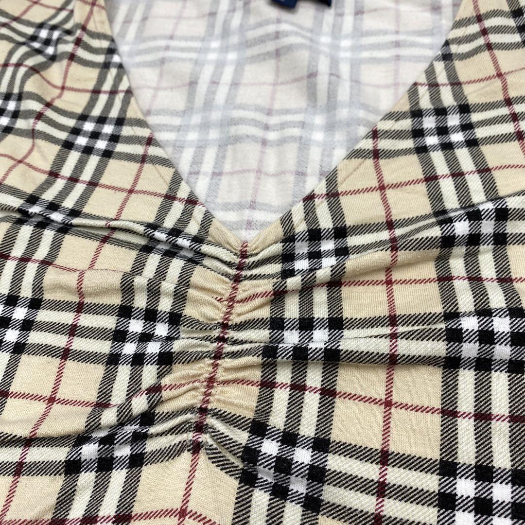 【状態良好❗️】BURBERRY ノバチェック柄 黒 切替デザイン チビT Y2K 状態良好❗️】BURBERRY ノバチェック柄 黒 切替デザイン チビT