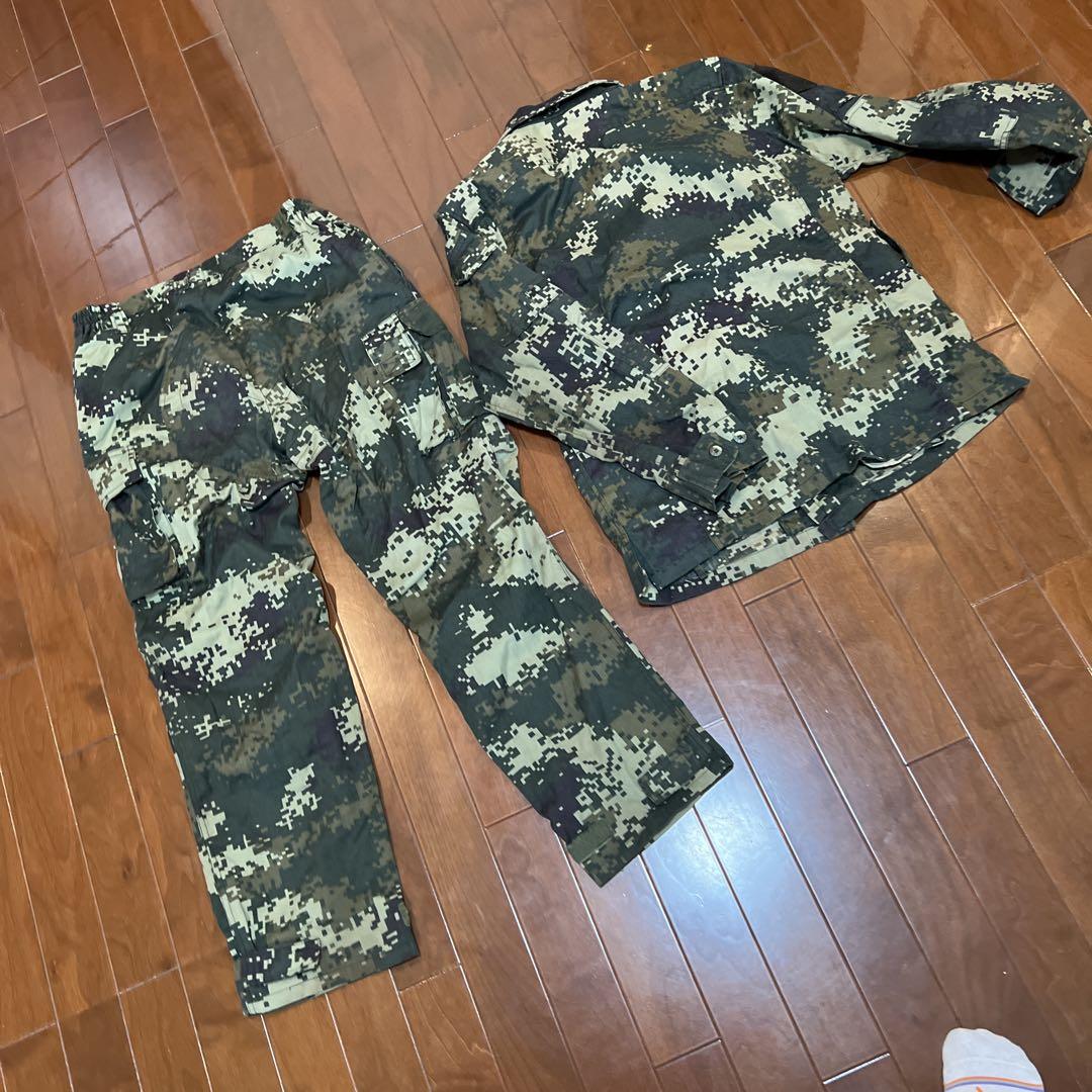 中国武警迷彩服・戦闘服セット