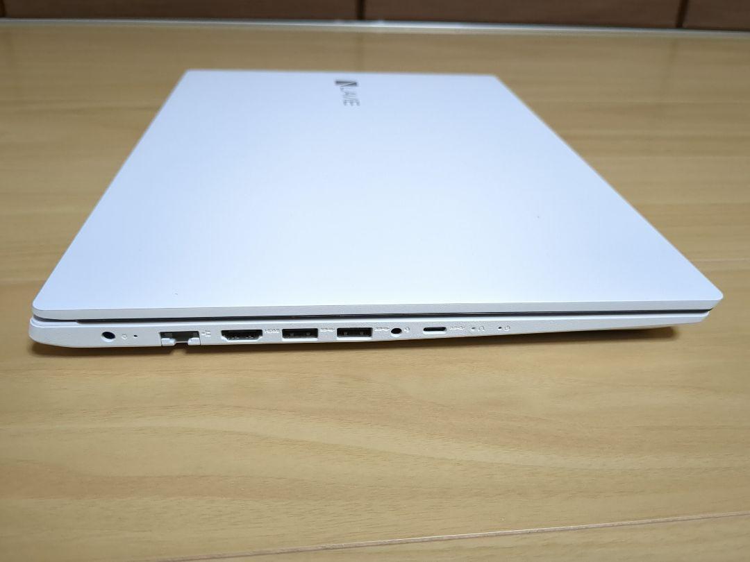 メモリ8gb ssd256gb