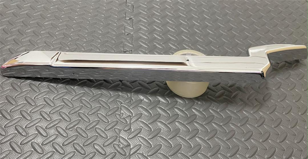 日産 UDトラックス 17クオン バンパーエンドカバー L/Rセット