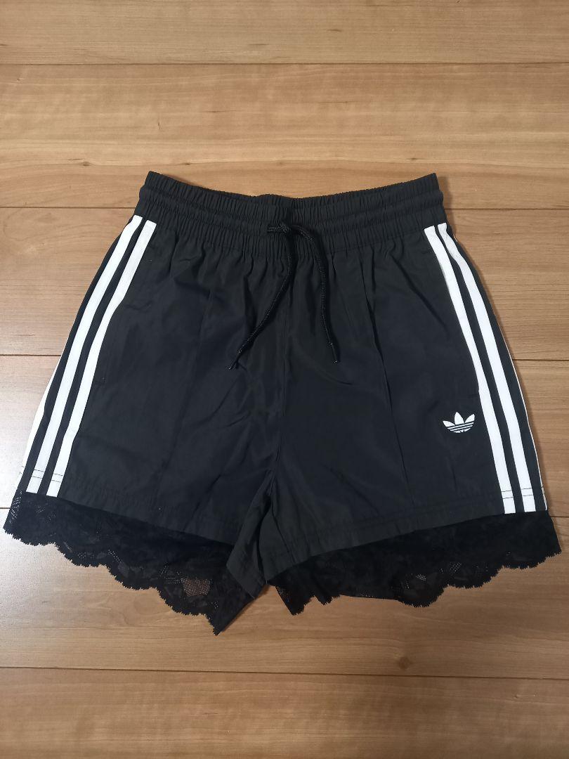 新品 レース トリム スリーストライプス ショーツ ショート