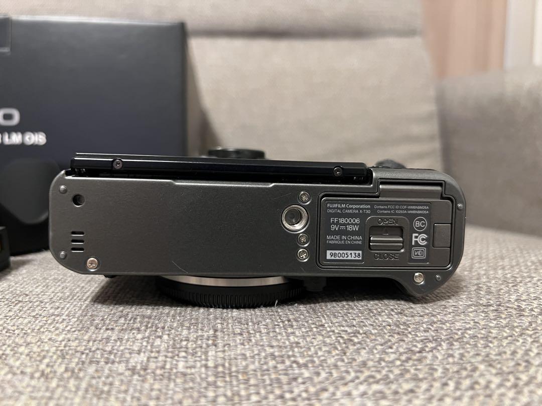 Fujifilm X-T30 18-55 本体とレンズ付き