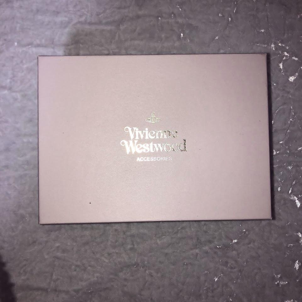 【美品】VivienneWestwood　三つ折財布　ブラック　ユニセックス