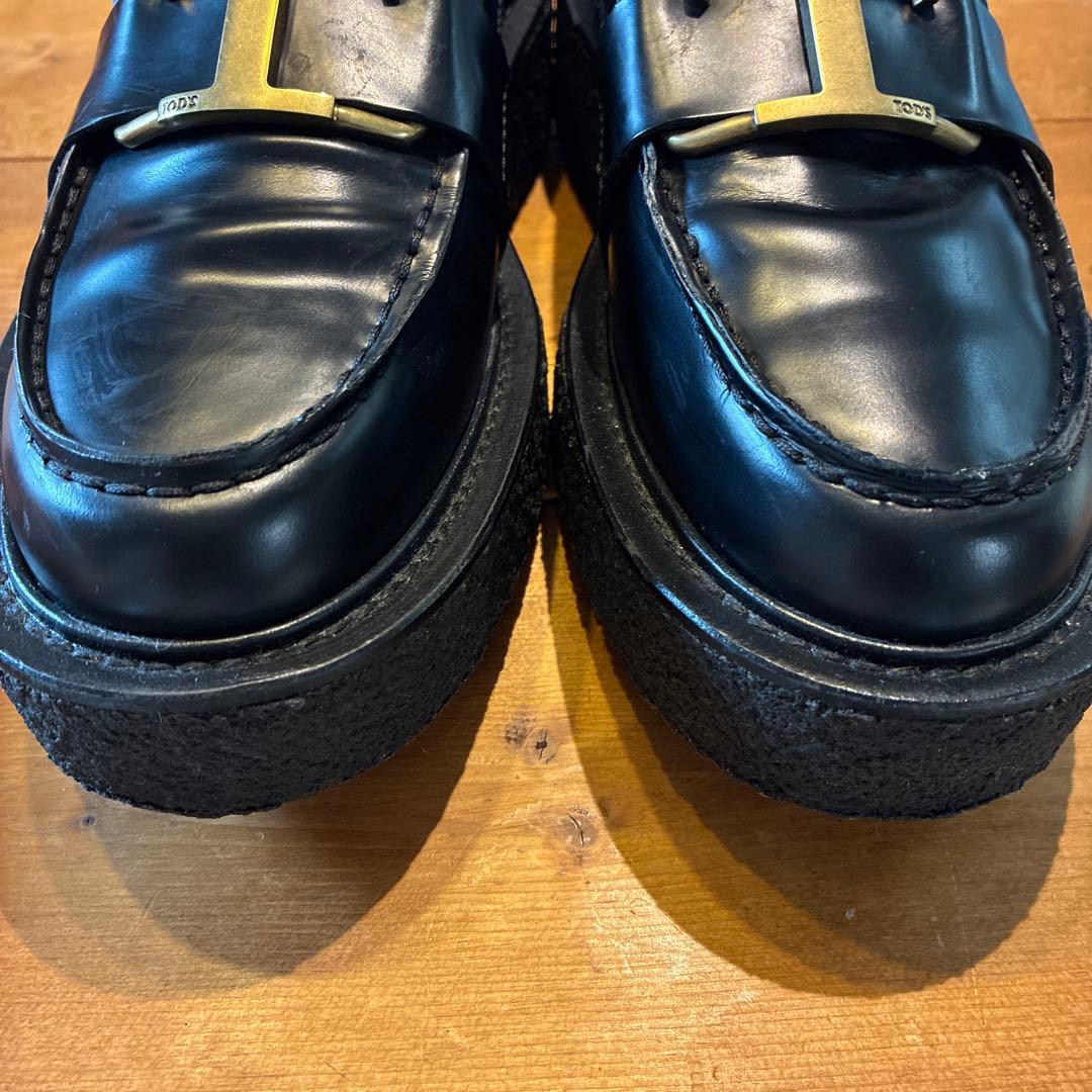 TOD'S ブラック ローファー 金具付き TOD'S ブラック ローファー 金具付き