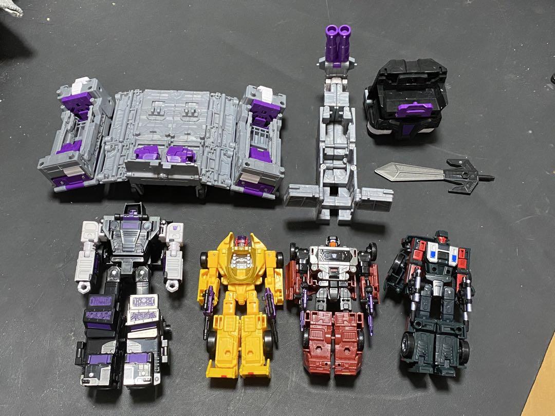 トランスフォーマー　レガシースタンティコンメナソー