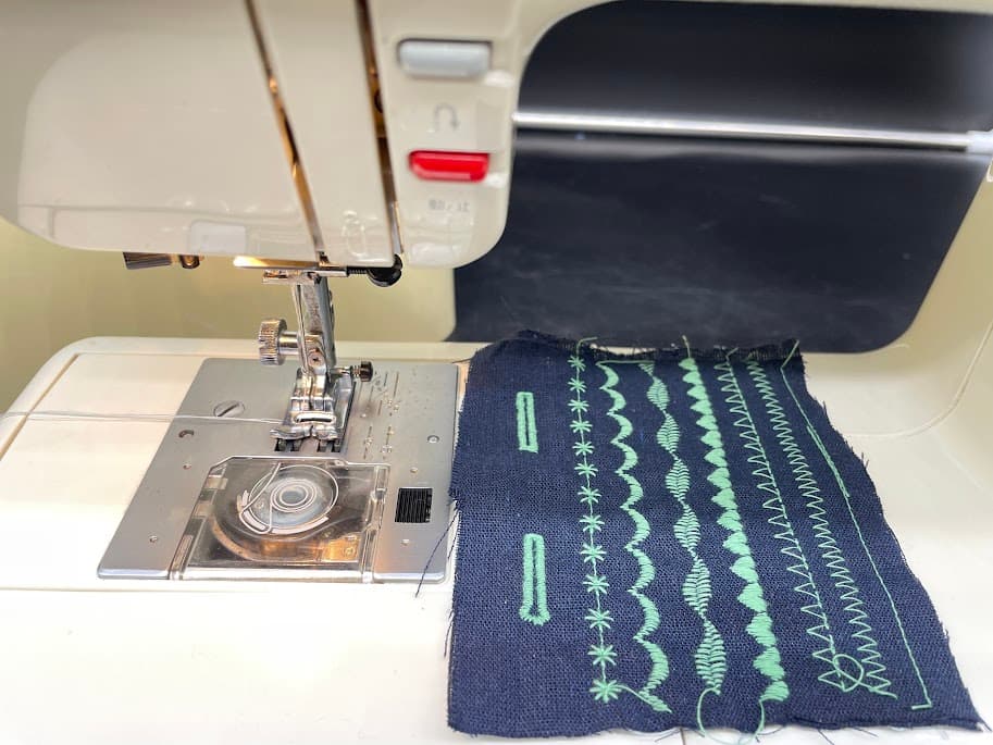 ☆安心保証☆　ジャノメ　 CADET 4000 コンピュータミシン本体