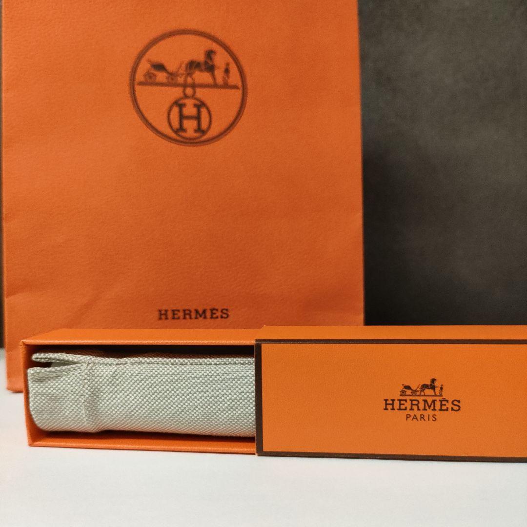 新品未開封　ルージュエルメス　リップバーム(2025.6月購入) 2025年購入//新品】HERMÈS ルージュ エルメス リップバーム