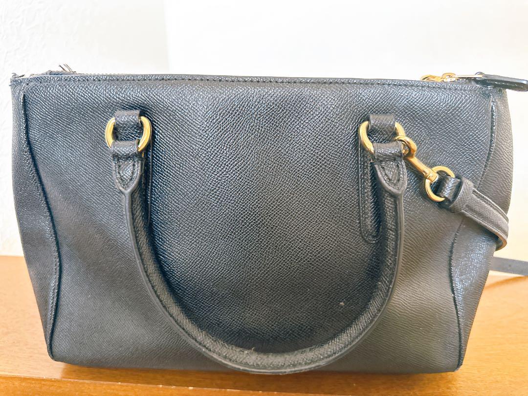 COACH ブラックレザー ハンドバッグ