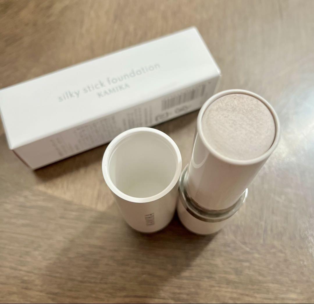 KAMIKA シルキースティックファンデーション　ホワイト 11g SPF50
