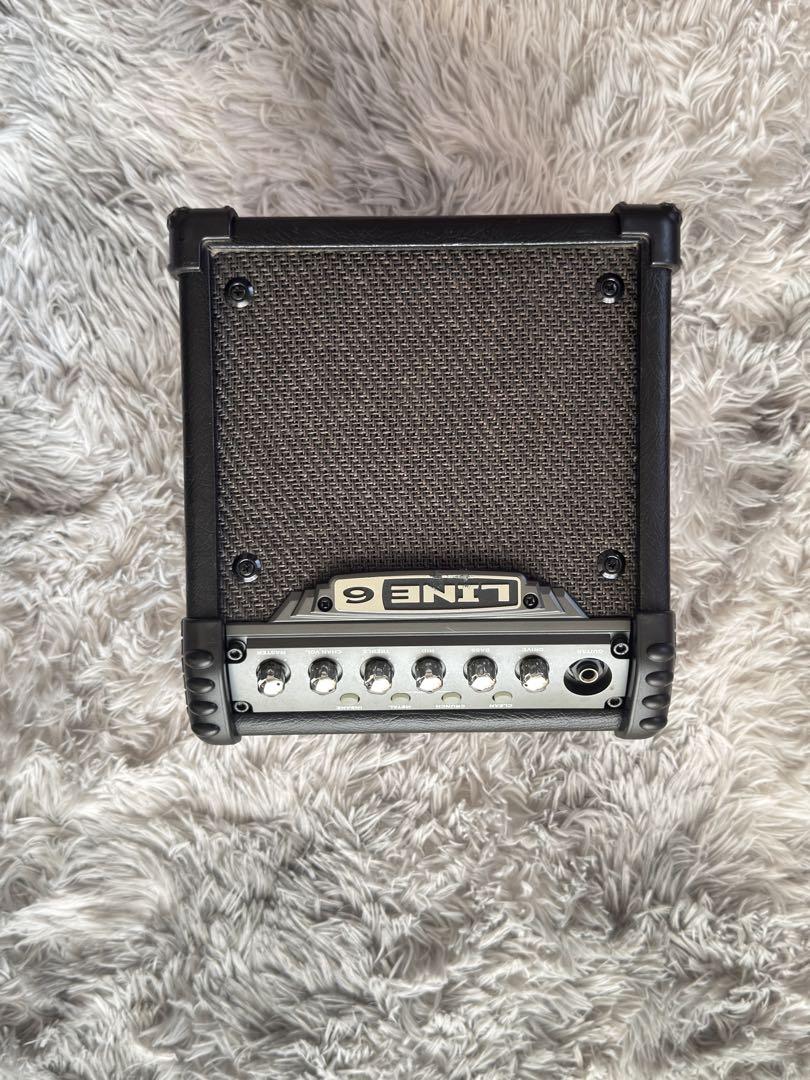 LINE 6 LX 6 ギター用アンプ