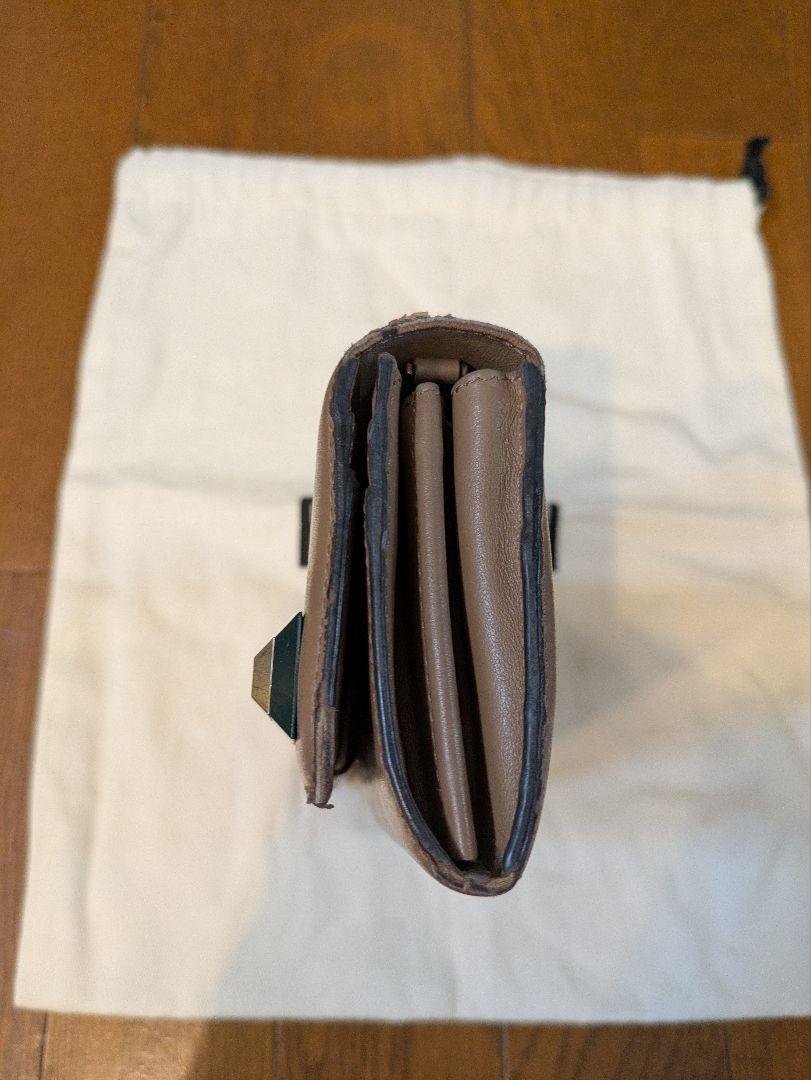 本物□FENDI本革長財布□スタッズ□キャメル□斜めがけも可能