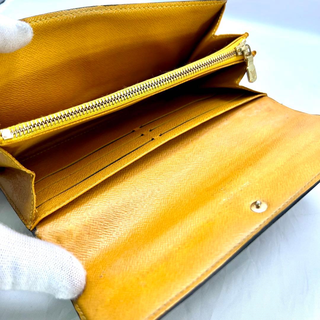 ルイヴィトン ストライプ ポルトフォイユサラ ミモザ M61734 ルイヴィトン ストライプ ポルトフォイユサラ ミモザ M61734