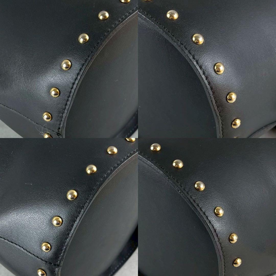 美品 クリスチャンヴィラ バケツ型ショルダーバッグ フリンジ ゴールドスタッズ 美品 クリスチャンヴィラ バケツ型ショルダーバッグ フリンジ ゴールドスタッズ