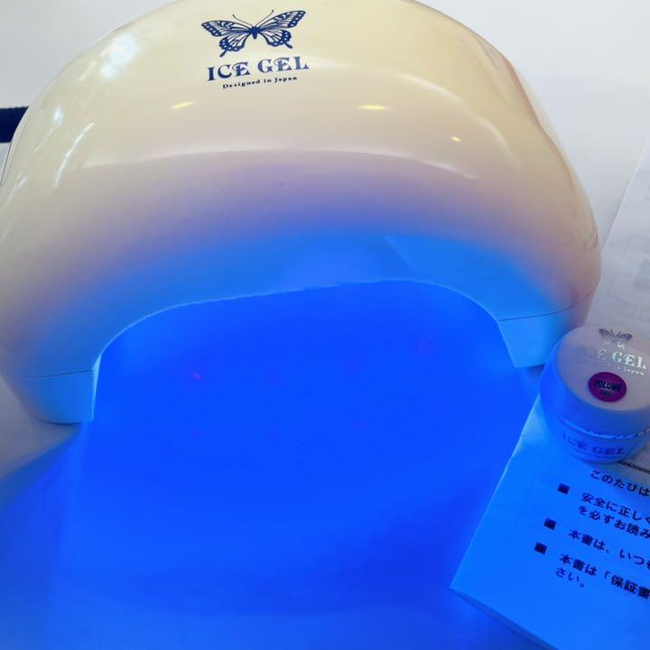 定価合計3万以上 ICE GELアイスジェルLEDライトとカラージェル　おまけ付