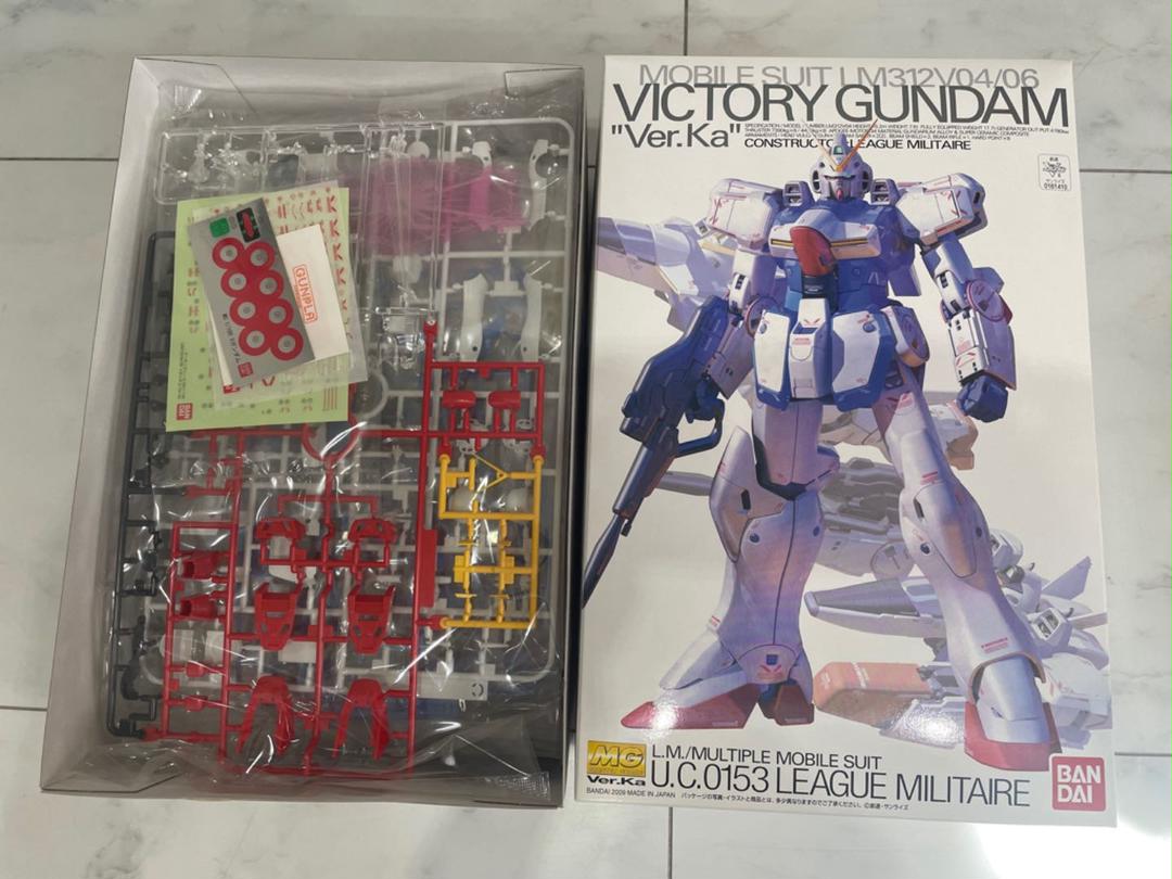 ガンダムは ビクトリーガンダム &コアブースターセット ISxiM-m95012112273 ℒスペシャル