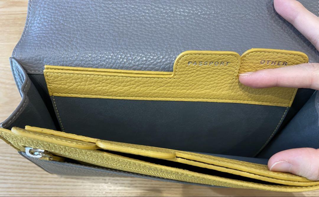 新品未使用　FABRIANO ファブリアーノ　旅行　お財布　パスポート　本革