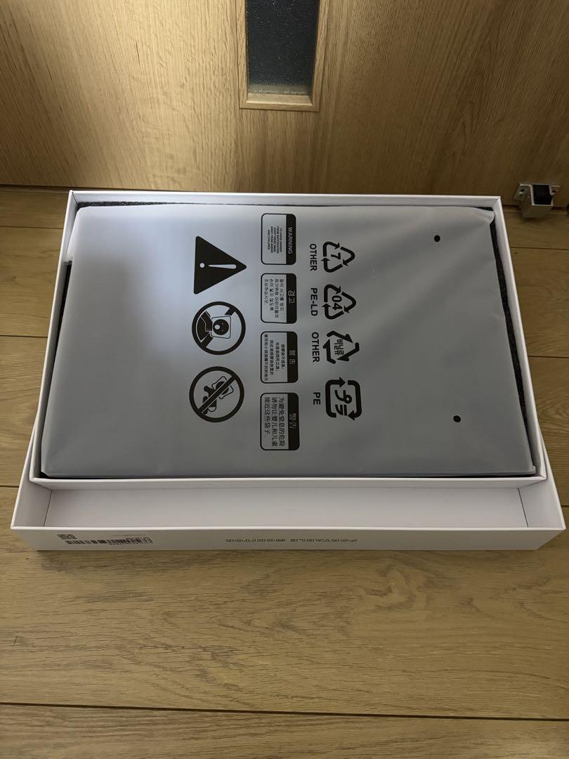 WUAWE ポータブルモニター 15.6インチモバイルモニター新品未使用