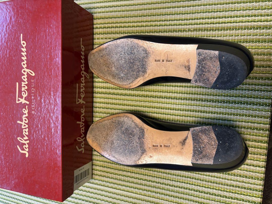 Salvatore Ferragamo ブラックローファー