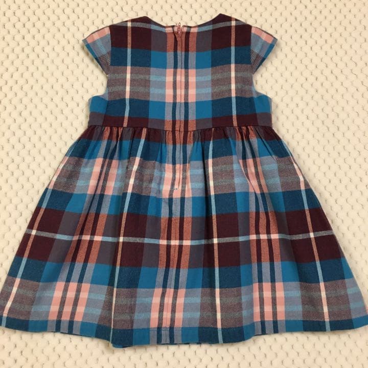 メルカリ あき ファミリア ワンピース チェック 100cm ファミリア 4 800 中古や未使用のフリマ
