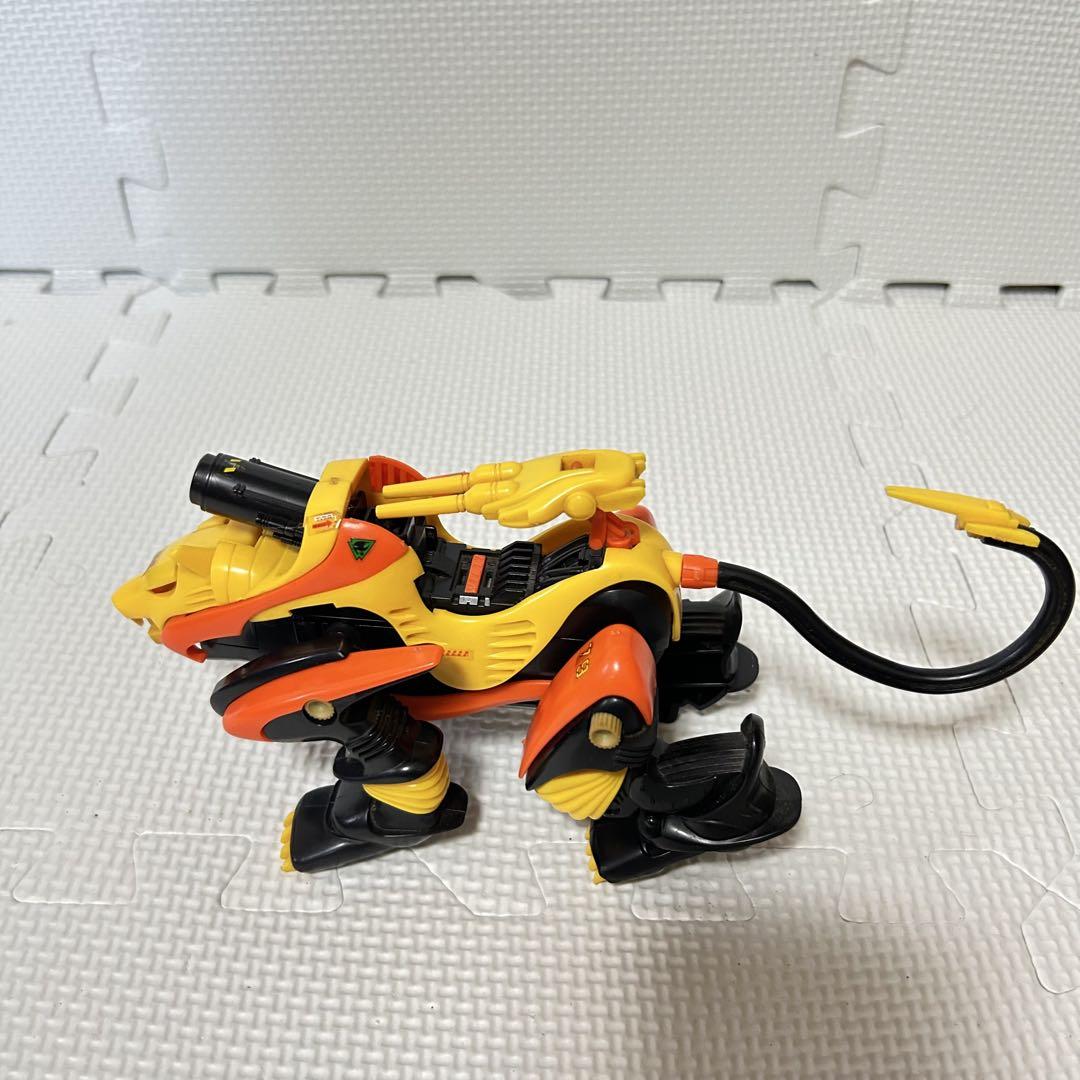 完品 旧ゾイド グスタフ メカ生体版 昭和版 動作確認済 ZOIDS 旧ゾイド ゴルヘックス メカ生体版 昭和版 動作確認済 ZOIDS