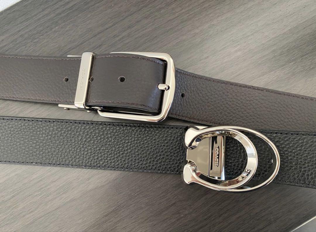 COACH ブラックレザーベルト 2バックル付き