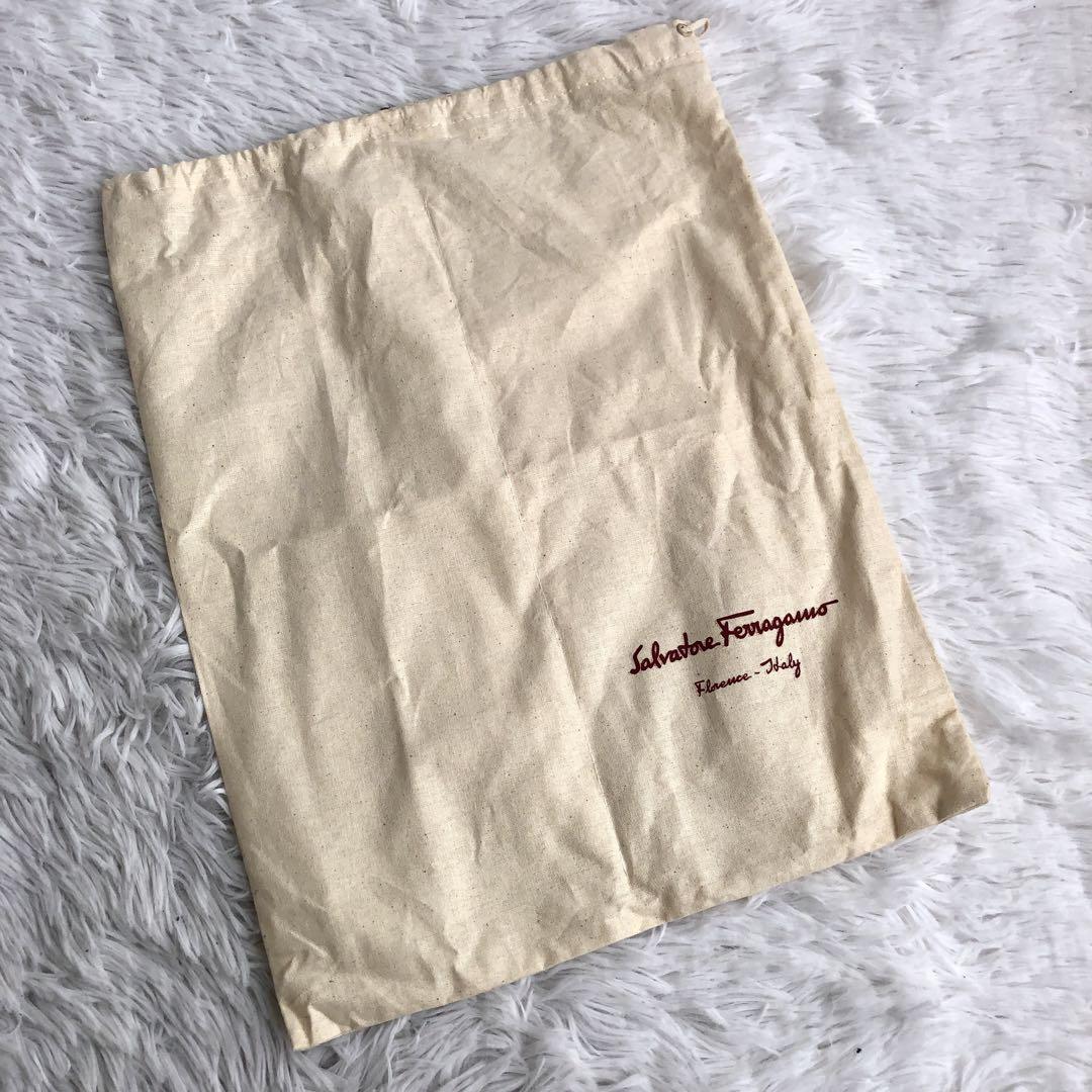パンプス 黒 フェラガモ ferragamo ヴァラリボン スエード