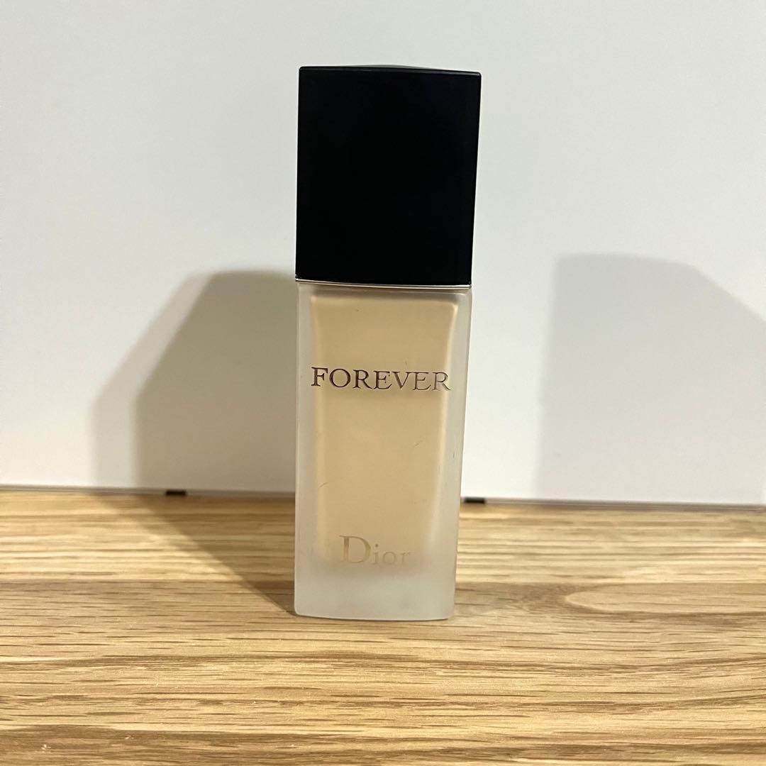 Dior ディオール　スキンフォーエヴァー　フルイド　マット　0N ファンデ