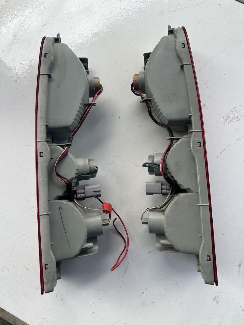 S321V テールランプ 左右セット 赤