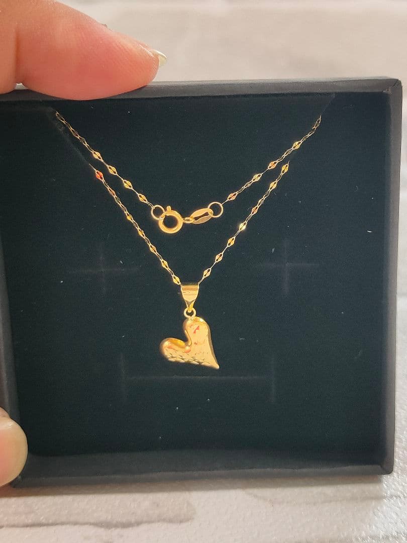 18金、au750刻印のネックレスとペンダントセット