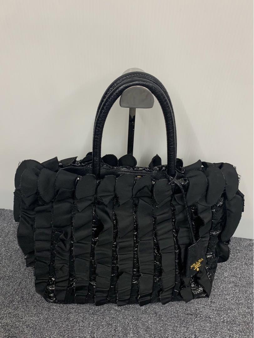 PRADA プラダ ハンドバッグ ブラック フリル