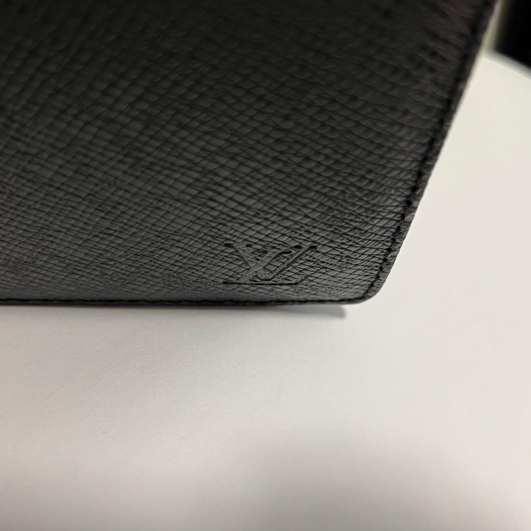 LOUIS VUITTON ブラック 二つ折り財布