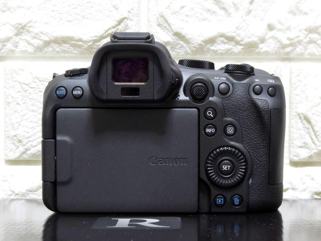 Canon EOS R6 mark2 ボディ　1000ショット
