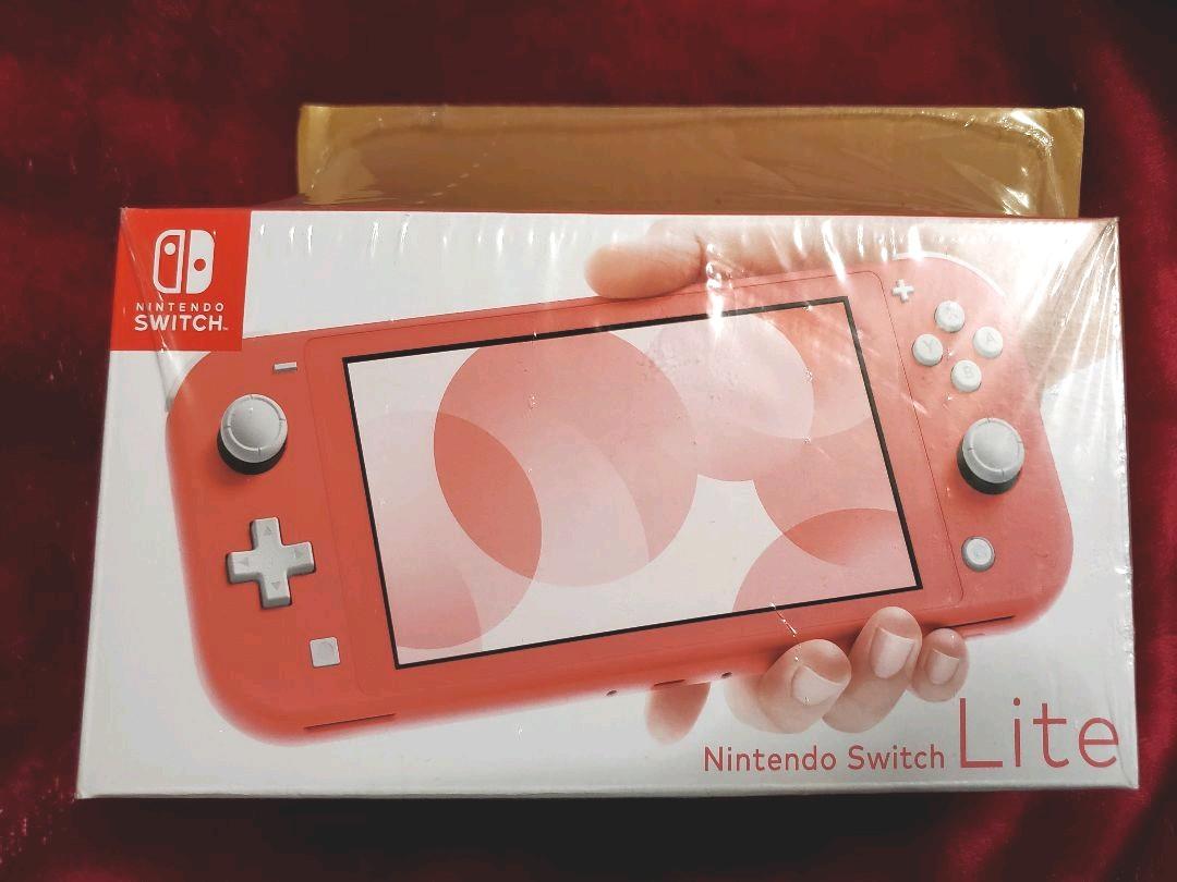 Nintendo Switch Lite Coral スプラトゥーン2ソフトつき Nintendo Switch Lite Coral スプラトゥーン2ソフトつき