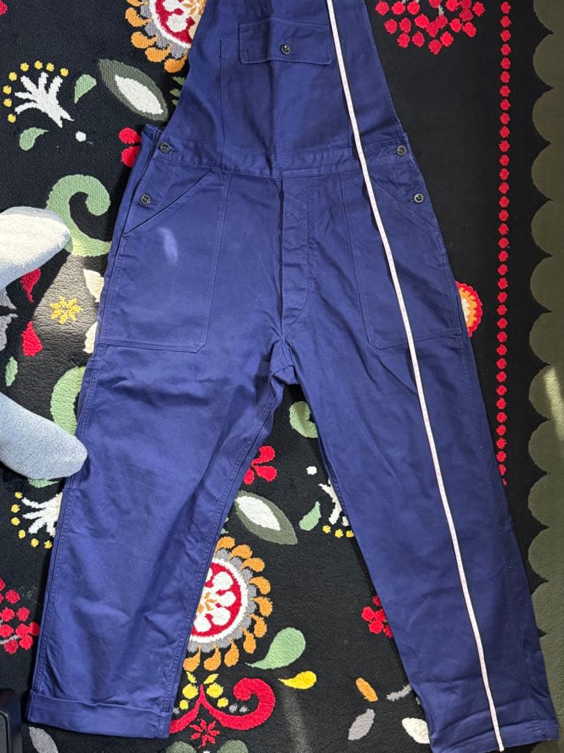 ネイビー オーバーオール 複数ポケット ネイビー オーバーオール 複数ポケット