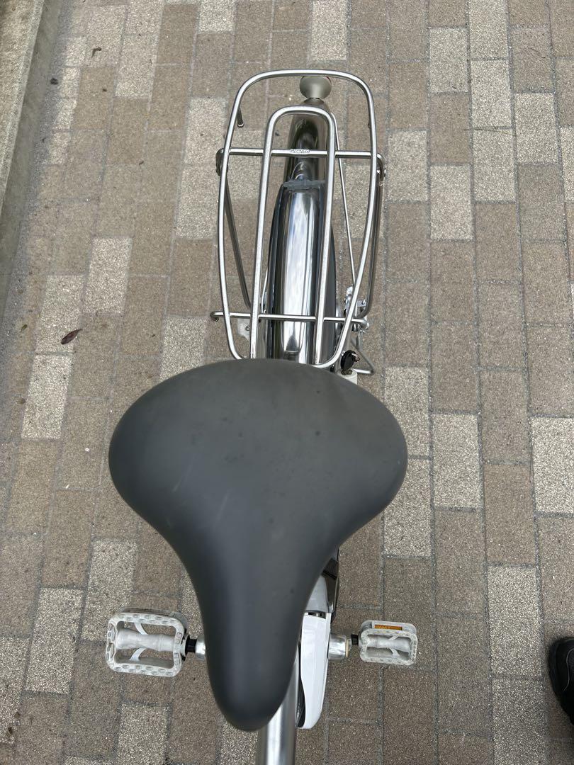ブリヂストン 銀色Assista電動アシスト自転車24インチ
