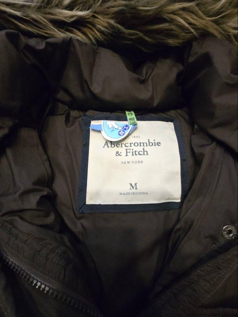 Abercrombie & Fitch アバクロ ダウン Mサイズ ブラウン