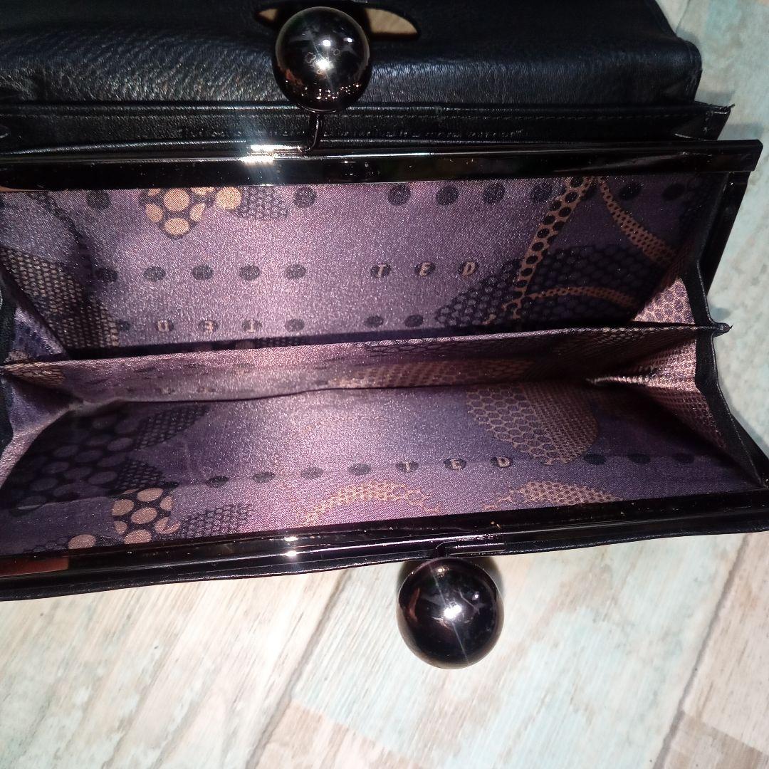 美品　TED BAKER　長財布　がま口　ブラック　レザー　柔らかい