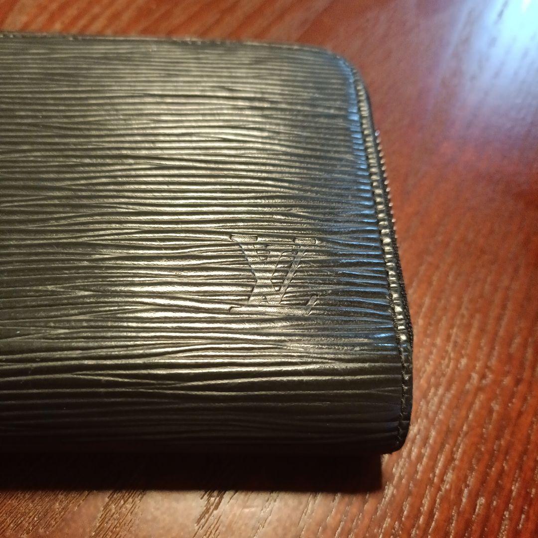 Louis Vuitton エピレザー ブラック長財布