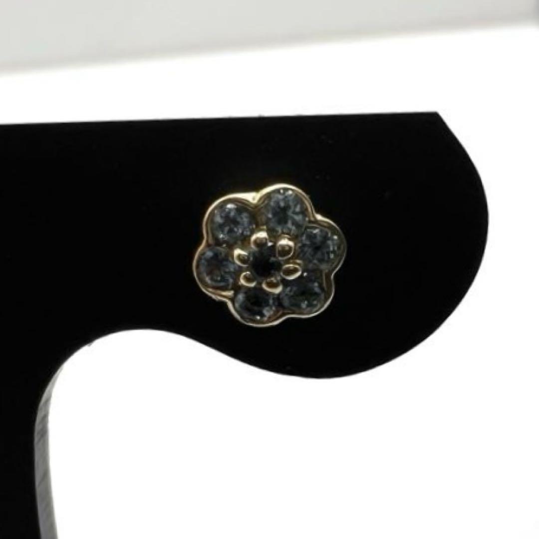 K18 ピアス　ブルートパーズ　K18 キャッチ付き　0.81 g