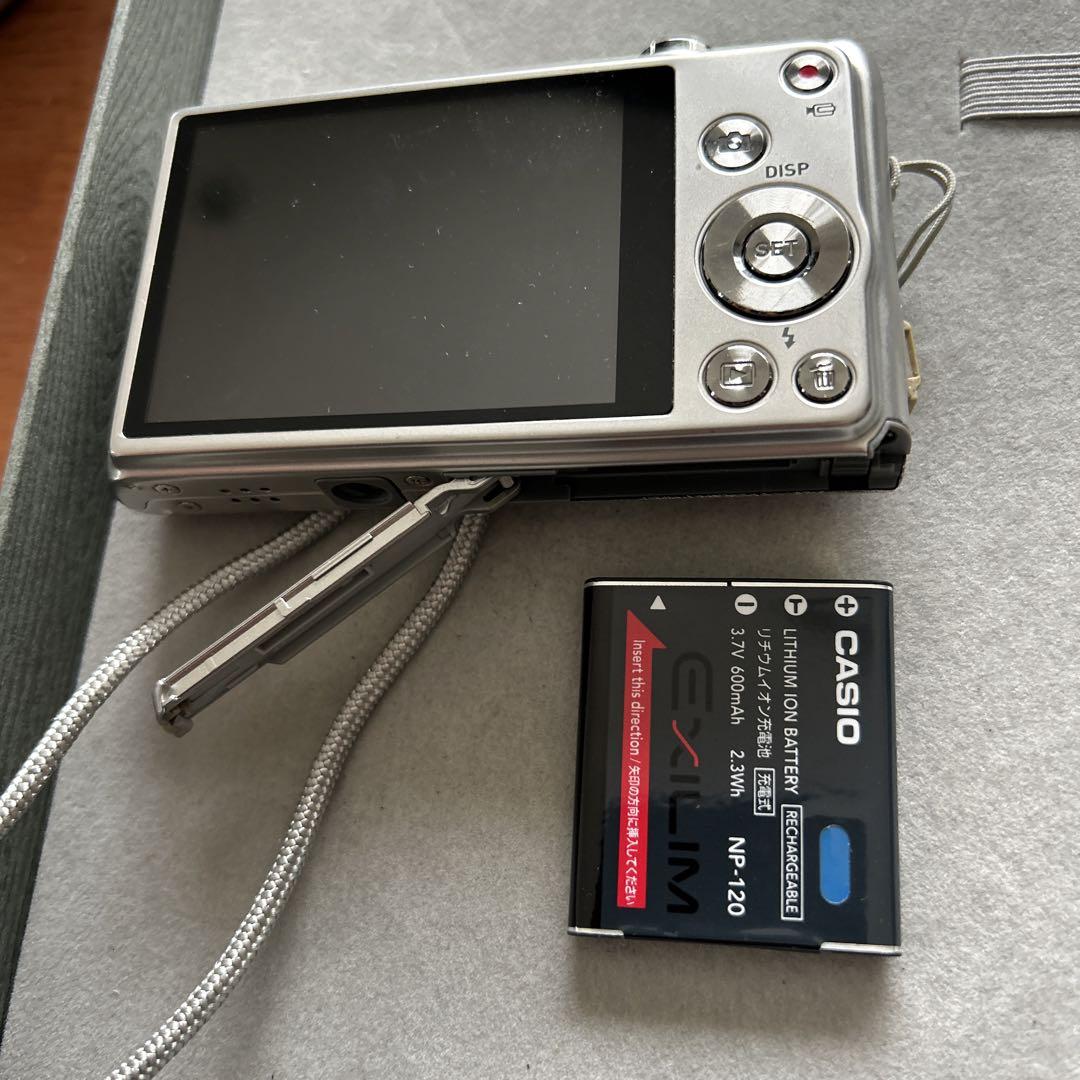 CASIO EXILIM EX-ZS12 16.1メガピクセル
