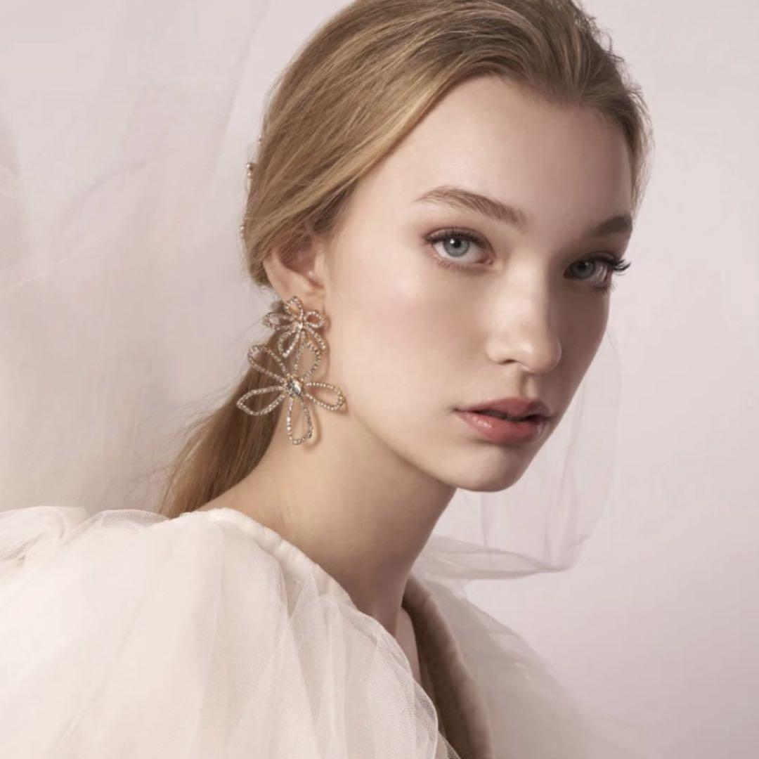 Elizabeth Bower】Pavet Pearl Dublet Earring シルバー